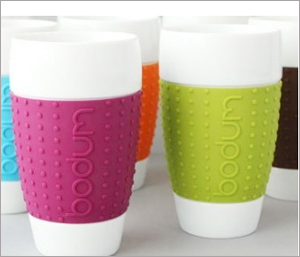 PVC和硅膠哪個(gè)結(jié)實(shí)耐用