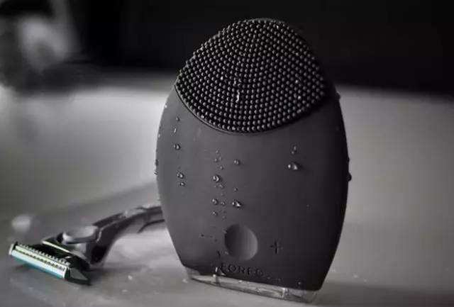 jiemianyi241.jpg jiemianyi241.jpg